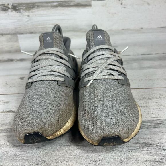 Adidas‎ Women's Ultraboost Gray Training Athletic Shoes US 7.5 - Picture 4 of 8